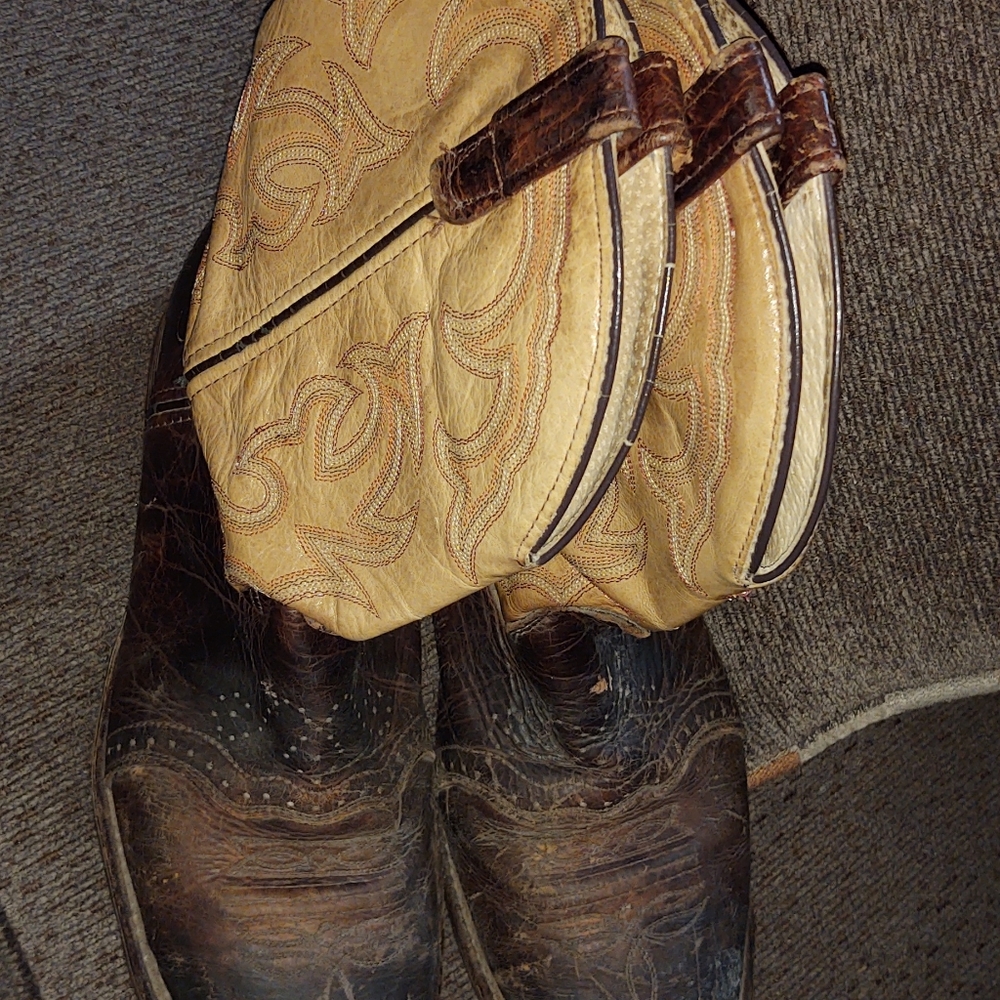 Fire resistant Double H boots with steel toe